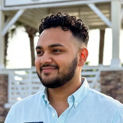 Headshot of Sofian Ian Sheikh, new construction specialist